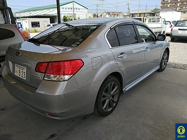 SUBARU LEGACY B4 2014