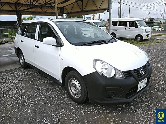 NISSAN AD 2021