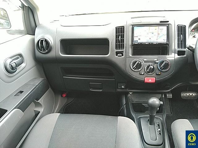 NISSAN AD 2021