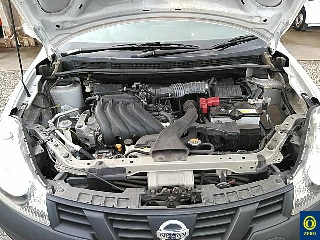 NISSAN AD 2021