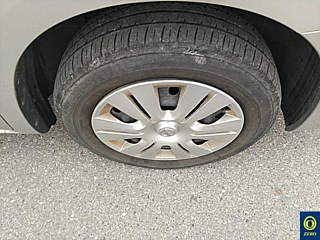 NISSAN SERENA 2010