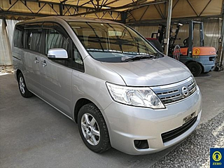 NISSAN SERENA 2010