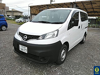 NISSAN NV200 2021