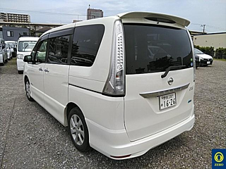 NISSAN SERENA 2013