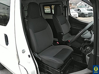 NISSAN NV200 2020