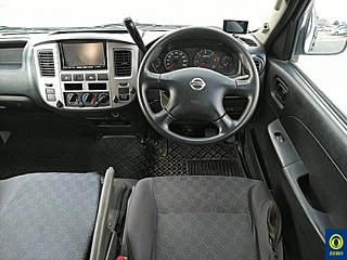 NISSAN CARAVAN VAN 2010