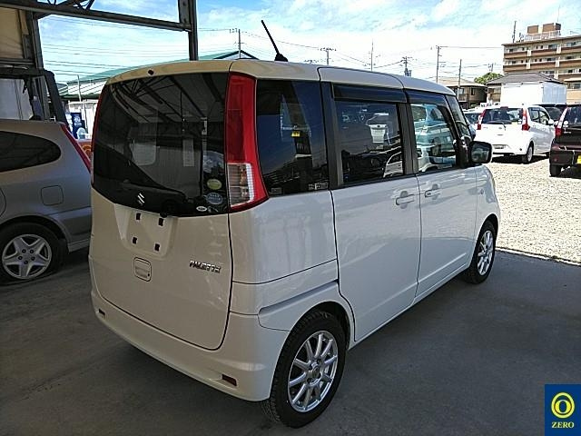 SUZUKI PALETTE 2010