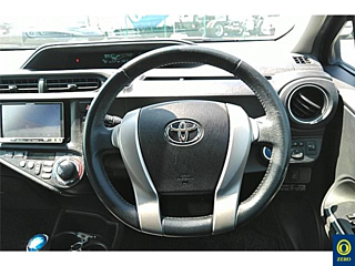 TOYOTA AQUA 2014