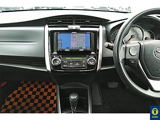 TOYOTA COROLLA FIELDER 2016