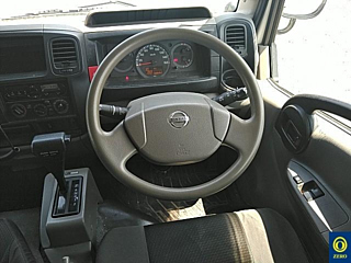 NISSAN ATLAS 2017