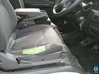 NISSAN CARAVAN BUS 2009