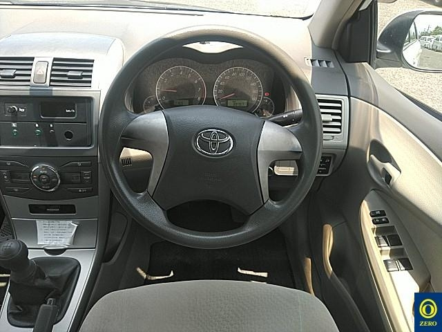 TOYOTA COROLLA AXIO 2012