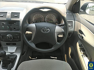 TOYOTA COROLLA AXIO 2012