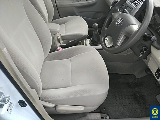 TOYOTA COROLLA AXIO 2012