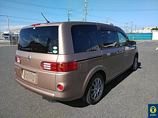 NISSAN LAFESTA 2009