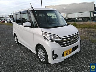NISSAN DAYZ ROOX 2015