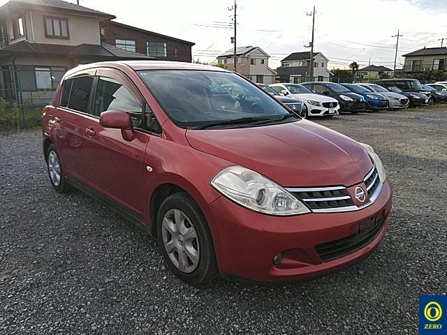 NISSAN TIIDA 2008