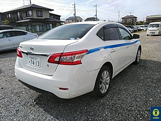 NISSAN SYLPHY 2013