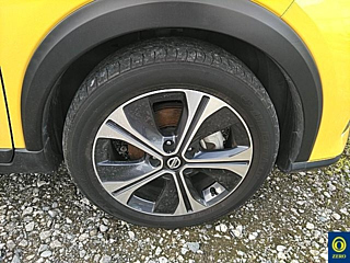 NISSAN KIX 2020