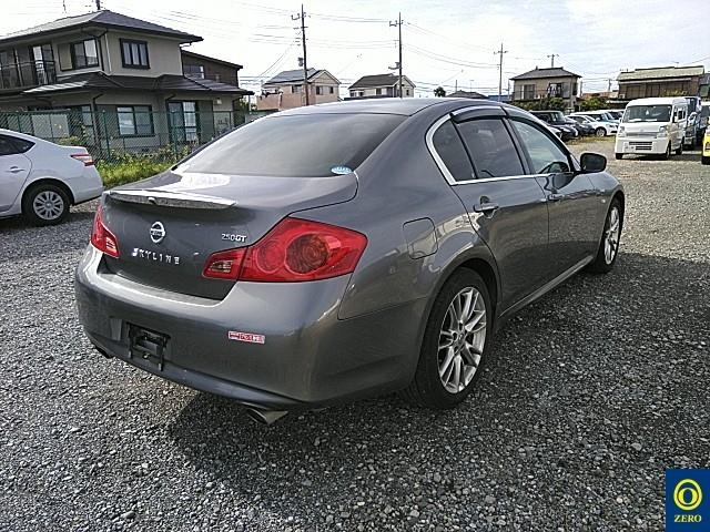 NISSAN SKYLINE 2010