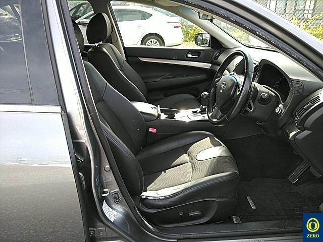NISSAN SKYLINE 2010