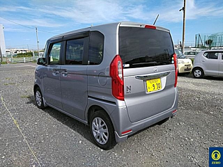 HONDA N BOX 2017