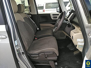 HONDA N BOX 2017
