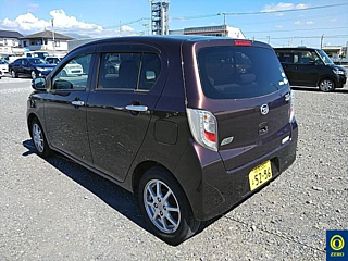 DAIHATSU MIRA E S 2013