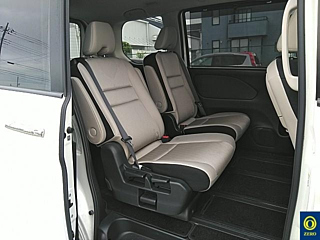 NISSAN SERENA 2019