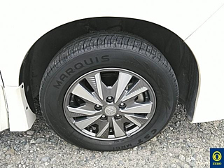 NISSAN SERENA 2019