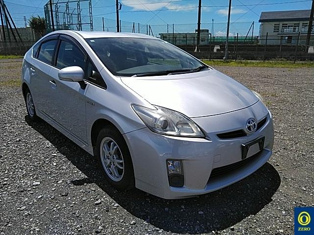 TOYOTA PRIUS 2010
