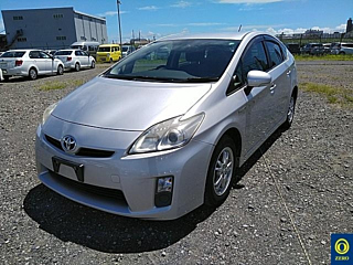 TOYOTA PRIUS 2010