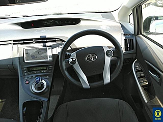 TOYOTA PRIUS 2010