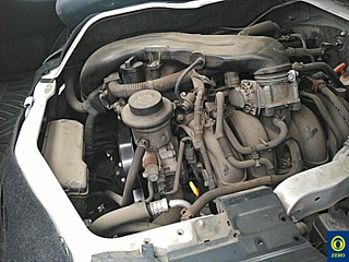 TOYOTA HIACE VAN 2013
