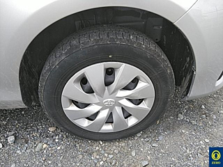 TOYOTA VITZ 2018