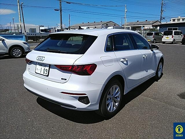 AUDI A3 2021
