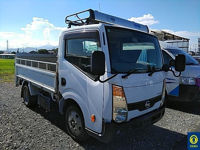 NISSAN ATLAS 2011