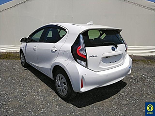 TOYOTA AQUA 2020