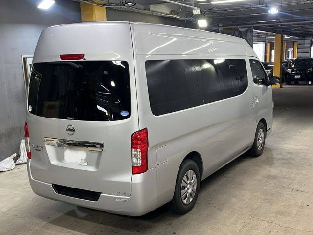 NISSAN CARAVAN 2015