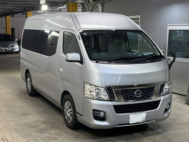 NISSAN CARAVAN 2015
