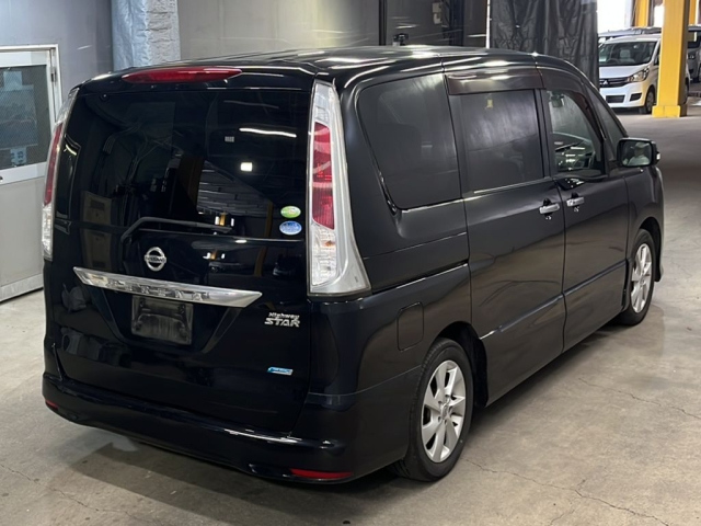 NISSAN SERENA 2012