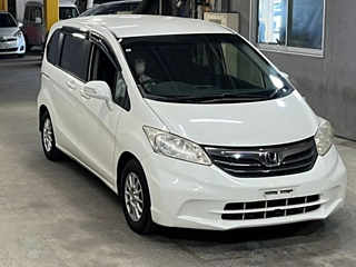 HONDA FREED 2012