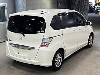 HONDA FREED 2012