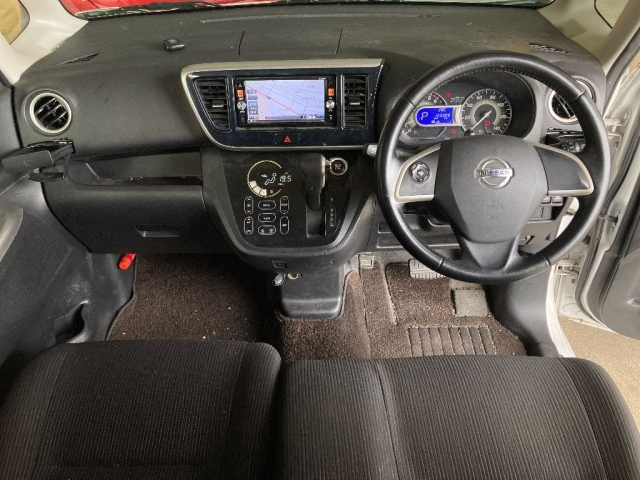 NISSAN DAYZ ROOX 2014