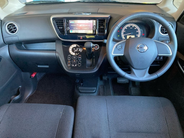 NISSAN DAYZ ROOX 2019