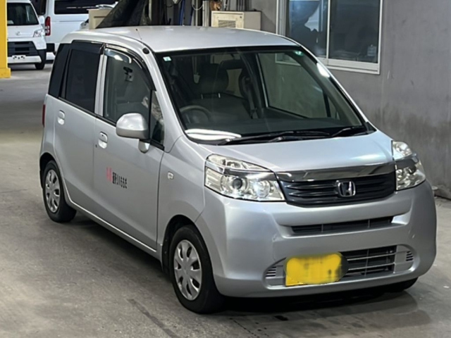 HONDA LIFE 2011