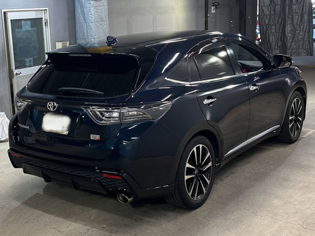 TOYOTA HARRIER 2017