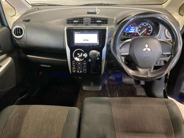MITSUBISHI EK CUSTOM 2013