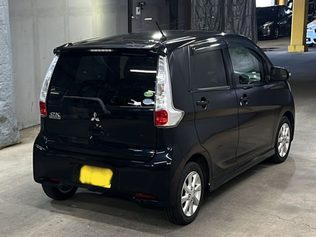 MITSUBISHI EK CUSTOM 2013