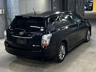 TOYOTA COROLLA FIELDER 2011